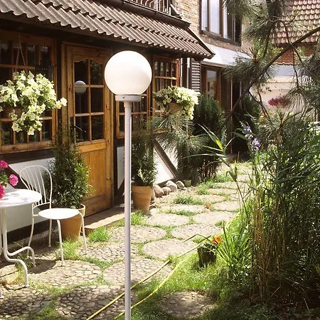 U Rybaka منزل للإقامة *